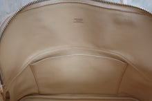 Load image into Gallery viewer, HERMES／BOLIDE 31 Clemence leather White □K Engraving Shoulder bag 800020101
