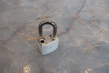 Load image into Gallery viewer, HERMES／BOLIDE 31 Clemence leather White □K Engraving Shoulder bag 800020101
