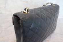 画像をギャラリービューアに読み込む, CHANEL/シャネル マトラッセチェーンショルダーバッグ ラムスキン ブラック/ゴールド金具 ショルダーバッグ 700100123
