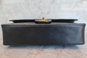 CHANEL Matelasse double flap chain shoulder bag Lambskin Black/Gold hadware Shoulder bag 600050191