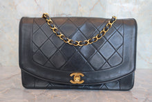 將圖片載入圖庫檢視器 CHANEL/シャネル ダイアナマトラッセチェーンショルダーバッグ ラムスキン ブラック/ゴールド金具 ショルダーバッグ 800060026

