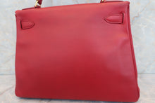 Load image into Gallery viewer, HERMES KELLY 28 Graine Couchevel leather Rouge 〇U Engraving Shoulder bag 500090117

