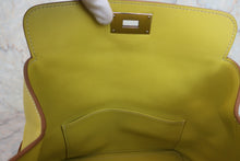 画像をギャラリービューアに読み込む, HERMES／エルメス ツールボックス20 ヴォースイフト ライム ショルダーバッグ 800040153
