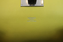 Load image into Gallery viewer, HERMES／Toolbox20 Swift leather Lime Shoulder bag 800040153
