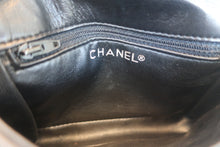 画像をギャラリービューアに読み込む, CHANEL/シャネル ビコローレウエストポーチ ラムスキン ブラック/ゴールド金具 ウエストポーチ 700120235
