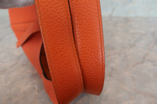 画像をギャラリービューアに読み込む, HERMES／エルメス ピコタンロックＭＭ トリヨンクレマンス オレンジ □R刻印 ハンドバッグ 700060281
