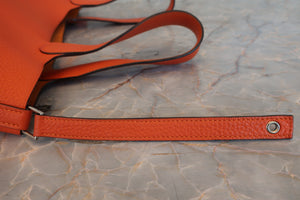 HERMES／エルメス ピコタンロックＭＭ トリヨンクレマンス オレンジ □R刻印 ハンドバッグ 700060281