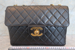 CHANEL/シャネル 中マトラッセシングルフラップチェーンショルダーバッグ ラムスキン ブラック/ゴールド金具 ショルダーバッグ 700030114
