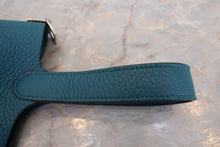 Load image into Gallery viewer, HERMES PICOTIN LOCK Eclat PM Clemence leather/Swift leather Vert bosphore/Deep blue D Engraving Hand bag 700110164
