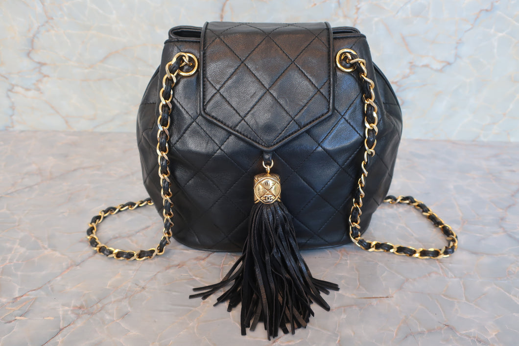 CHANEL Matelasse fringe chain shoulder bag Lambskin Black/Gold hadware Shoulder bag 600090166