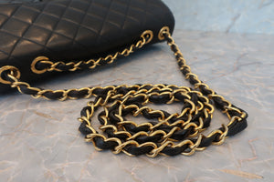 CHANEL/シャネル 中マトラッセシングルフラップチェーンショルダーバッグ ラムスキン ブラック/ゴールド金具 ショルダーバッグ 700030114