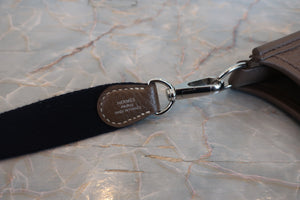 HERMES／エルメス エブリンTPM トリヨンクレマンス エトゥープ Y刻印 ショルダーバッグ 700060233