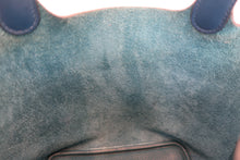 Load image into Gallery viewer, HERMES PICOTIN LOCK Eclat PM Clemence leather/Swift leather Vert bosphore/Deep blue D Engraving Hand bag 700110164
