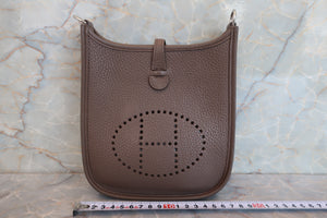 HERMES／エルメス エブリンTPM トリヨンクレマンス エトゥープ Y刻印 ショルダーバッグ 700060233