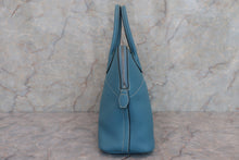 Load image into Gallery viewer, HERMES／BOLIDE 31 Clemence leather Blue jean □I Engraving Shoulder bag 600040100
