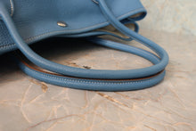 将图片加载到图库查看器，HERMES  GARDEN PARTY PM Negonda leather azur □O刻印 Tote bag 800020132
