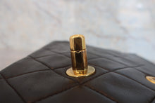 Load image into Gallery viewer, CHANEL Matelasse double flap double chain shoulder bag Lambskin Black/Gold hadware Shoulder bag 800060044
