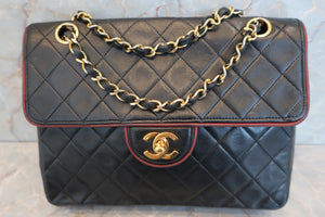 CHANEL Matelasse By color chain shoulder bag Lambskin Black/Red/Gold hadware Shoulder bag 600020127