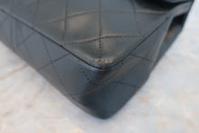 Load image into Gallery viewer, CHANEL Mini Matelasse single flap chain shoulder bag Lambskin Black/Gold hadware Shoulder bag 800020241
