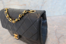画像をギャラリービューアに読み込む, CHANEL/シャネル ミニマトラッセシングルフラップチェーンショルダーバッグ ラムスキン ブラック/ゴールド金具 ショルダーバッグ 700100117

