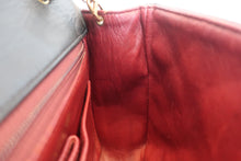 Load image into Gallery viewer, CHANEL Mini Matelasse single flap chain shoulder bag Lambskin Black/Gold hadware Shoulder bag 800020241
