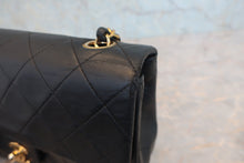 Load image into Gallery viewer, CHANEL Mini Matelasse single flap chain shoulder bag Lambskin Black/Gold hadware Shoulder bag 800020241
