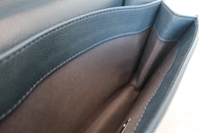 Load image into Gallery viewer, CHANEL Matelasse chain shoulder bag Caviar skin Navy/Silver hadware Shoulder bag 700110173
