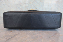 Load image into Gallery viewer, CHANEL  V-Stitch chain shoulder bag Caviar skin Black/Gold hadware Shoulder bag 800060215
