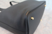 Load image into Gallery viewer, HERMES PICOTIN LOCK MM Clemence leather Black C Engraving Hand bag 800090077
