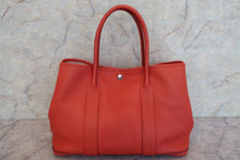 将图片加载到图库查看器，HERMES GARDEN PARTY PM Negonda leather Capucine □Q刻印 Tote bag 600080051
