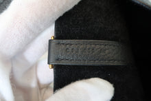 Load image into Gallery viewer, HERMES PICOTIN LOCK MM Clemence leather Black C Engraving Hand bag 800090077
