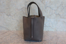 Load image into Gallery viewer, HERMES PICOTIN LOCK MM Clemence leather Etain C Engraving Hand bag 800090083
