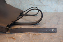 Load image into Gallery viewer, HERMES PICOTIN LOCK MM Clemence leather Etain C Engraving Hand bag 800090083
