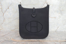 將圖片載入圖庫檢視器 HERMES／エルメス エブリンTPM トリヨンクレマンス キャバン W刻印 ショルダーバッグ 700030254
