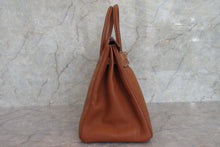 Load image into Gallery viewer, HERMES BIRKIN 35  Clemence leather Brown 〇Y Engraving Hand bag 700030027
