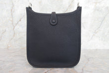 將圖片載入圖庫檢視器 HERMES／エルメス エブリンTPM トリヨンクレマンス キャバン W刻印 ショルダーバッグ 700030254
