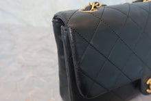 画像をギャラリービューアに読み込む, CHANEL/シャネル ミニマトラッセシングルフラップチェーンショルダーバッグ ラムスキン ブラック/ゴールド金具 ショルダーバッグ 800020086
