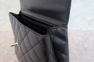 CHANEL Matelasse trapezoid hand bag Caviar skin Black/Gold hadware Hand bag 700090112