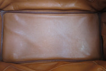 Load image into Gallery viewer, HERMES BIRKIN 35  Clemence leather Brown 〇Y Engraving Hand bag 700030027
