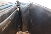 Load image into Gallery viewer, CHANEL Matelasse trapezoid hand bag Caviar skin Black/Gold hadware Hand bag 700090112
