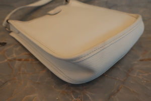 HERMES／エルメス エブリンTPM ヴォーエプソン ホワイト □H刻印 ショルダーバッグ 700100104