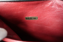 Load image into Gallery viewer, CHANEL Matelasse chain shoulder bag Lambskin Black/Gold hadware Shoulder bag 700110171
