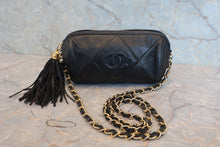将图片加载到图库查看器，CHANEL/香奈儿 经典双C 流苏 链条包 羊皮 Black/Gold hadware(黑色/金色金属) 肩背包 800030202

