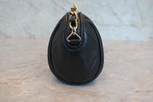 将图片加载到图库查看器，CHANEL/香奈儿 经典双C 流苏 链条包 羊皮 Black/Gold hadware(黑色/金色金属) 肩背包 800030202
