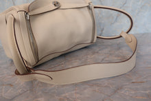 画像をギャラリービューアに読み込む, HERMES／エルメス リンディ30 ヴォースイフト パルシュマン □L刻印 ショルダーバッグ 700060126
