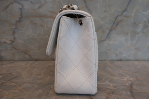 CHANEL/シャネル ミニマトラッセシングルフラップチェーンショルダーバッグ キャビアスキン ホワイト/シルバー金具 ショルダーバッグ 700030145