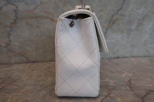 CHANEL/シャネル ミニマトラッセシングルフラップチェーンショルダーバッグ キャビアスキン ホワイト/シルバー金具 ショルダーバッグ 700030145