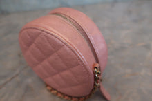 画像をギャラリービューアに読み込む, CHANEL/シャネル マトラッセラウンドチェーンショルダーバッグ キャビアスキン ピンク/ゴールド金具 ショルダーバッグ 800030209
