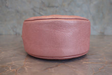 画像をギャラリービューアに読み込む, CHANEL/シャネル マトラッセラウンドチェーンショルダーバッグ キャビアスキン ピンク/ゴールド金具 ショルダーバッグ 800030209
