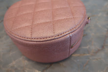 画像をギャラリービューアに読み込む, CHANEL/シャネル マトラッセラウンドチェーンショルダーバッグ キャビアスキン ピンク/ゴールド金具 ショルダーバッグ 800030209
